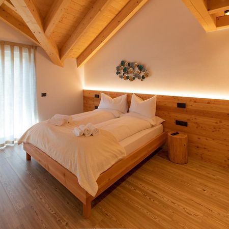 Brenta Rosso - Charme Apartments Fai della Paganella Luaran gambar