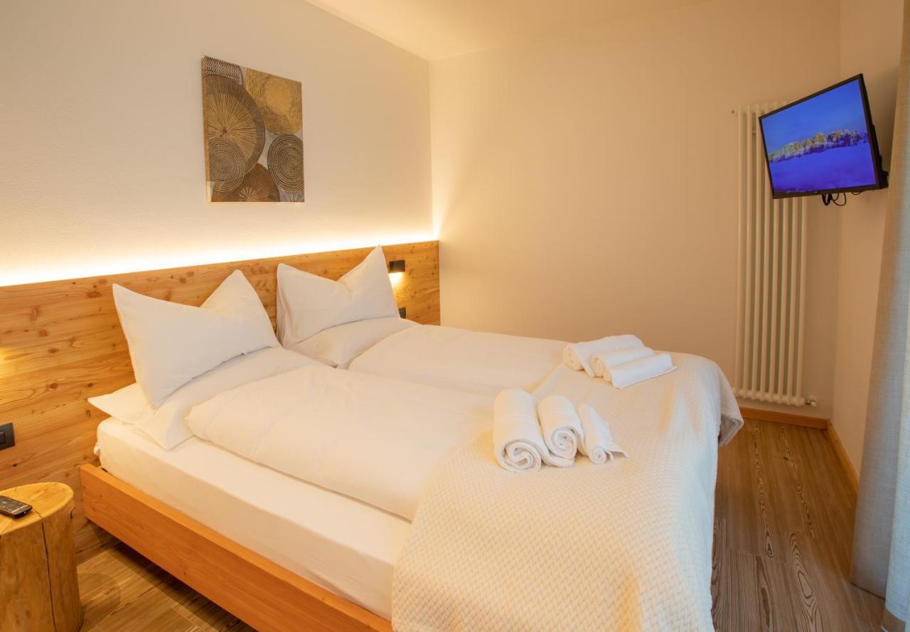 Brenta Rosso - Charme Apartments Fai della Paganella Luaran gambar