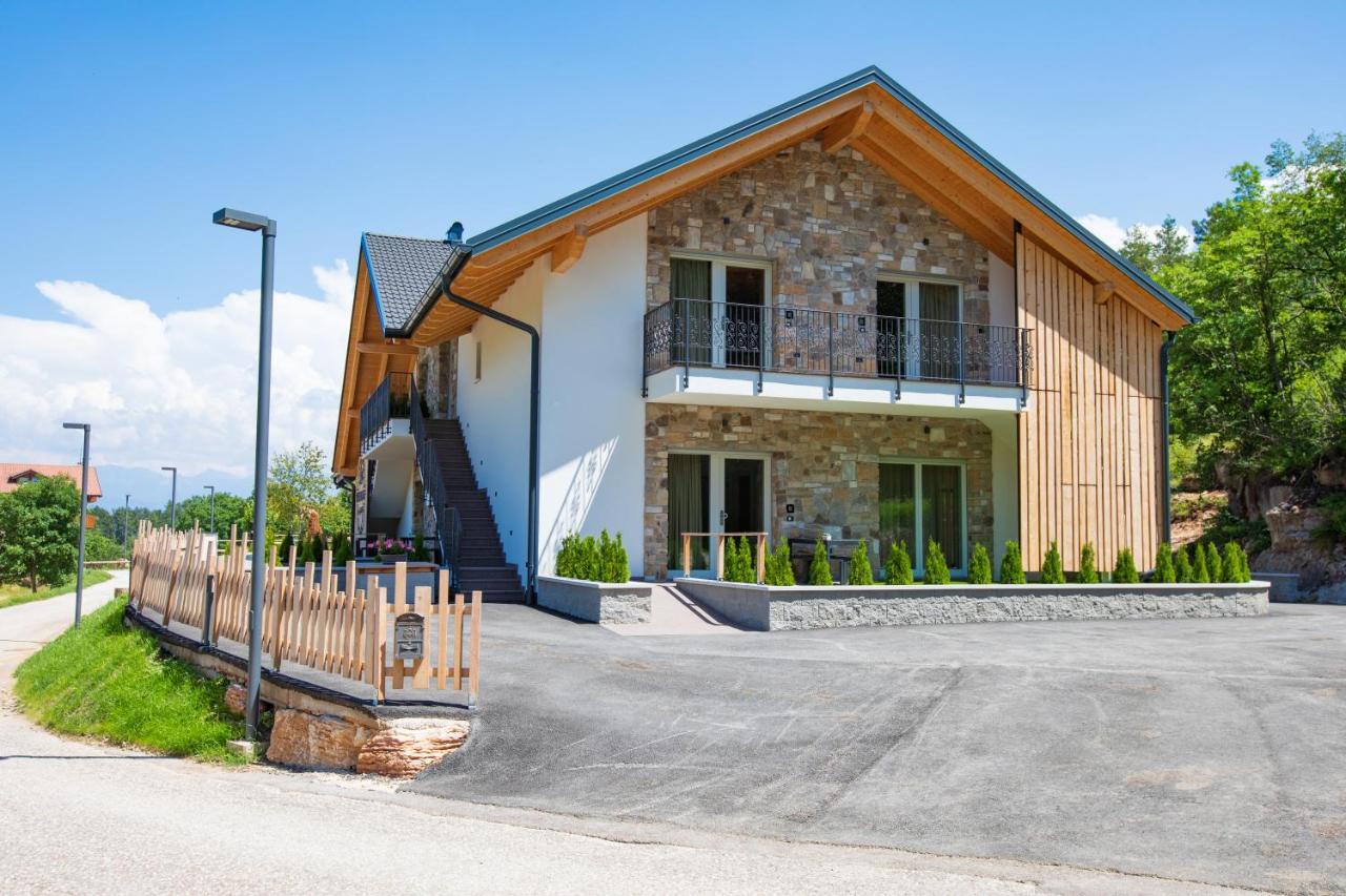 Brenta Rosso - Charme Apartments Fai della Paganella Luaran gambar